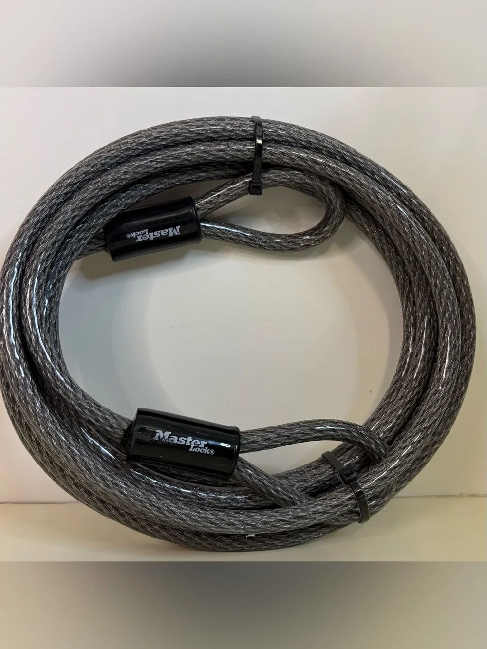Master Lock 6' x 3/8" Heavy Duty Braided Steel Looped Cable #78D